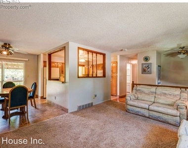 2921 Meadowlark Ave - Photo Thumbnail 11