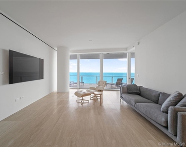 9001 Collins Ave - Photo Thumbnail 7