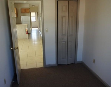 1430 W Susquehanna Avenue - Photo Thumbnail 2