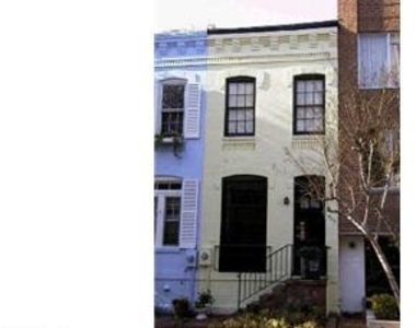 922 25th St Nw - Photo Thumbnail 2