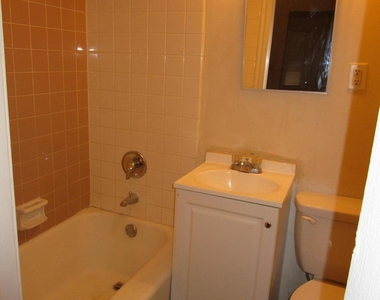 5709 Leonard Street - Photo Thumbnail 15