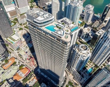 1000 Brickell Plaza - Photo Thumbnail 51