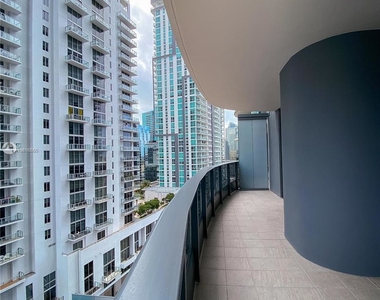 1000 Brickell Plaza - Photo Thumbnail 105