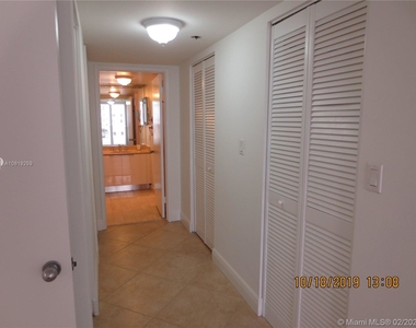 1717 N Bayshore Dr - Photo Thumbnail 20