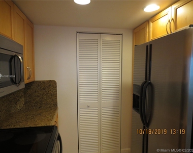 1717 N Bayshore Dr - Photo Thumbnail 31