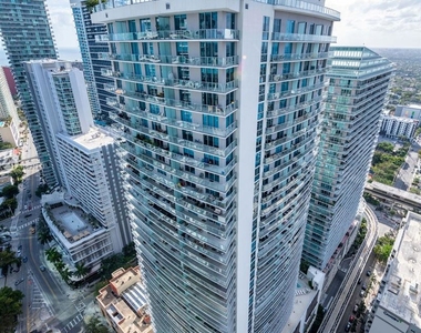 1000 Brickell Plaza - Photo Thumbnail 44