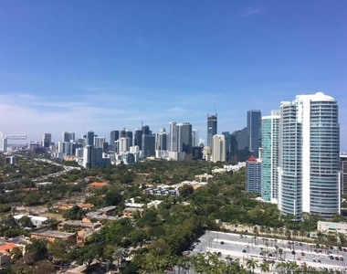 2475 Brickell Ave - Photo Thumbnail 0