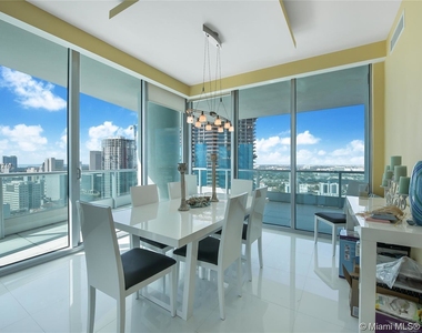 900 Biscayne Blvd - Photo Thumbnail 32