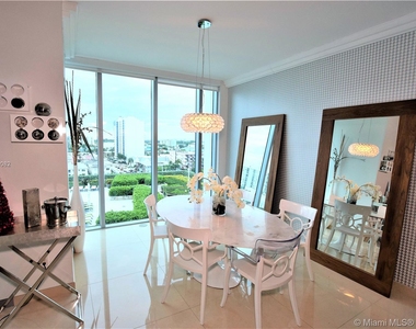 6899 Collins Ave - Photo Thumbnail 7