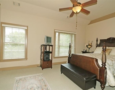 956 Persimmon Point - Photo Thumbnail 31