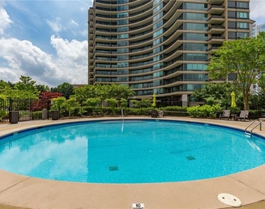 700 Park Regency Place - Photo Thumbnail 51