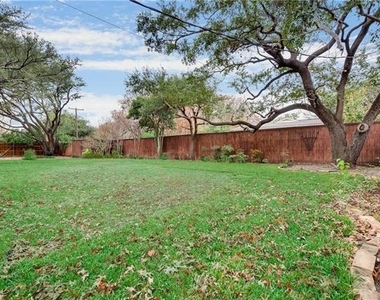 7351 Paldao Drive - Photo Thumbnail 25