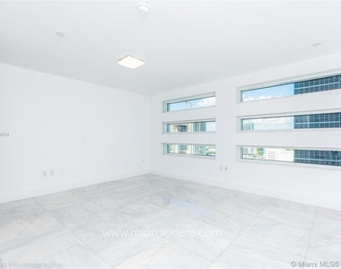 1040 Biscayne Blvd Apt 2104 - Photo Thumbnail 31