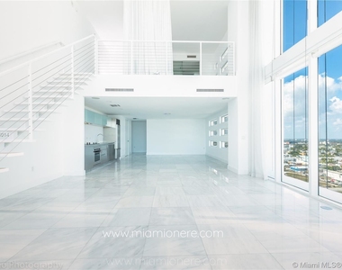 1040 Biscayne Blvd Apt 2104 - Photo Thumbnail 13