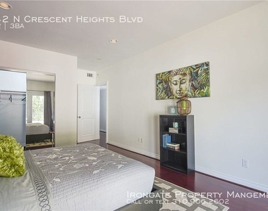 642 N Crescent Heights Blvd - Photo Thumbnail 15