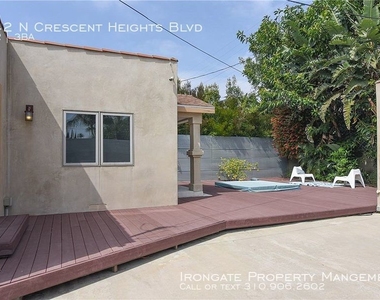 642 N Crescent Heights Blvd - Photo Thumbnail 21