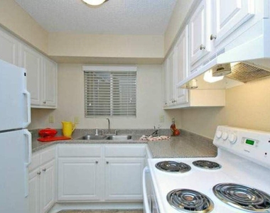 1202 Seagler Road - Photo Thumbnail 3