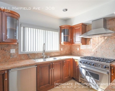 11911 Mayfield Ave - Photo Thumbnail 15