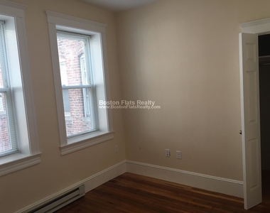 883 Huntington Ave. - Photo Thumbnail 14