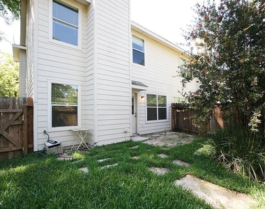 71 Marble Rock Pl - Photo Thumbnail 2