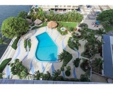 2451 Brickell Ave Apt 6h - Photo Thumbnail 10