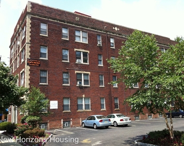 4045 Baltimore Avenue - Photo Thumbnail 6