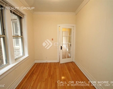 1051 W Northshore Apt 1w - Photo Thumbnail 2