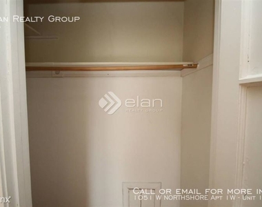 1051 W Northshore Apt 1w - Photo Thumbnail 7