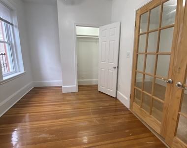 64 Hemenway St. - Photo Thumbnail 6