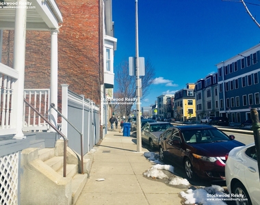 381 Dorchester St. - Photo Thumbnail 23