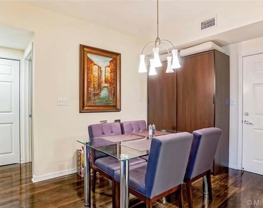 275 Ne 18th St Apt 1604 - Photo Thumbnail 6