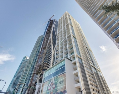 1040 Biscayne Blvd - Photo Thumbnail 99