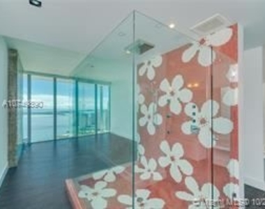 888 Biscayne Blvd Ph 8 - Photo Thumbnail 10