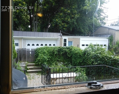 7735 Devon St - Photo Thumbnail 7