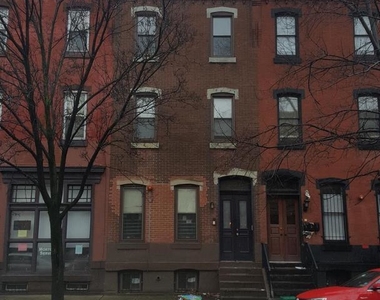 1704 W Diamond Street - Photo Thumbnail 0