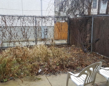 1704 W Diamond Street - Photo Thumbnail 10