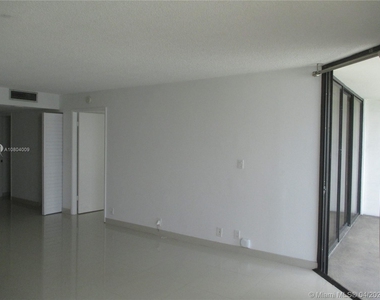 1865 Brickell Ave - Photo Thumbnail 64