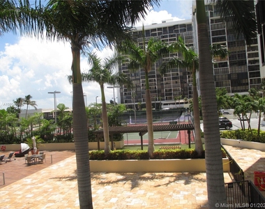 1865 Brickell Ave - Photo Thumbnail 35