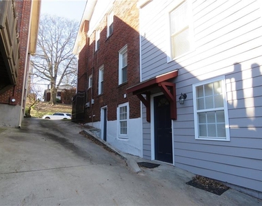 655 Kennesaw Avenue Ne - Photo Thumbnail 27