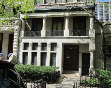 1436 N. Astor - Photo Thumbnail 9