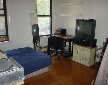 41 Bradford St. - Photo Thumbnail 3