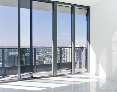 1000 Brickell Plaza - Photo Thumbnail 36