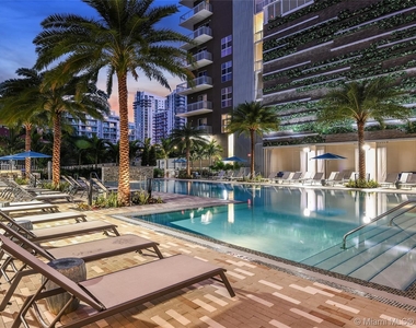 2701 Biscayne Blvd Apt 2107 - Photo Thumbnail 2