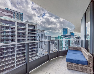 1000 Brickell Plaza - Photo Thumbnail 26