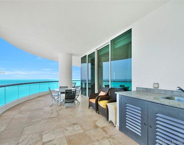 16051 Collins Ave - Photo Thumbnail 74