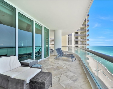 16051 Collins Ave - Photo Thumbnail 82