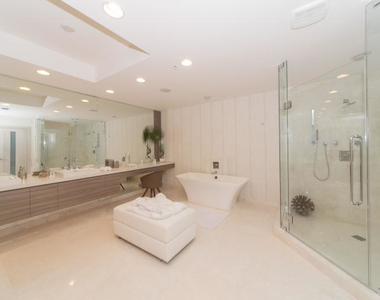 17301 Biscayne Boulevard - Photo Thumbnail 48