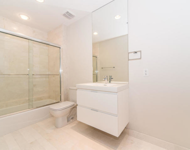 17301 Biscayne Boulevard - Photo Thumbnail 35