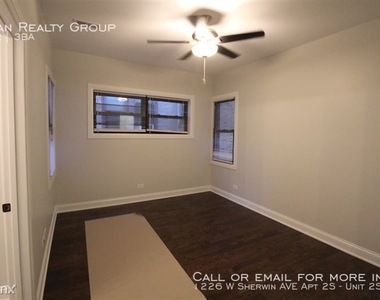 1226 W Sherwin Ave Apt 2s - Photo Thumbnail 13