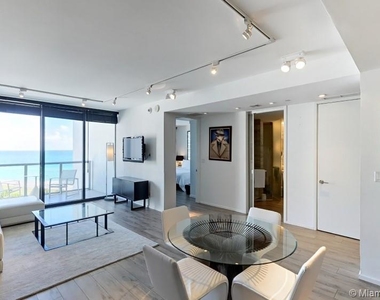 2201 Collins Ave - Photo Thumbnail 0